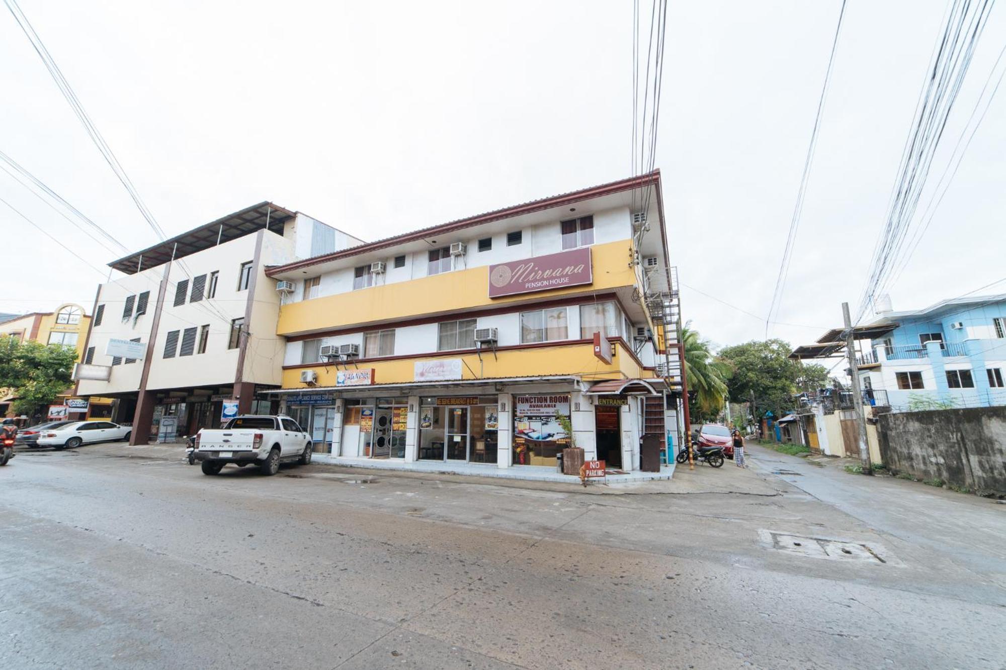 Reddoorz At Nirvana Pension House 바콜로드 외부 사진