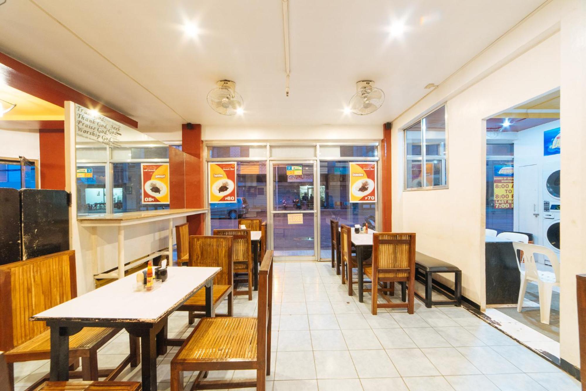 Reddoorz At Nirvana Pension House 바콜로드 외부 사진