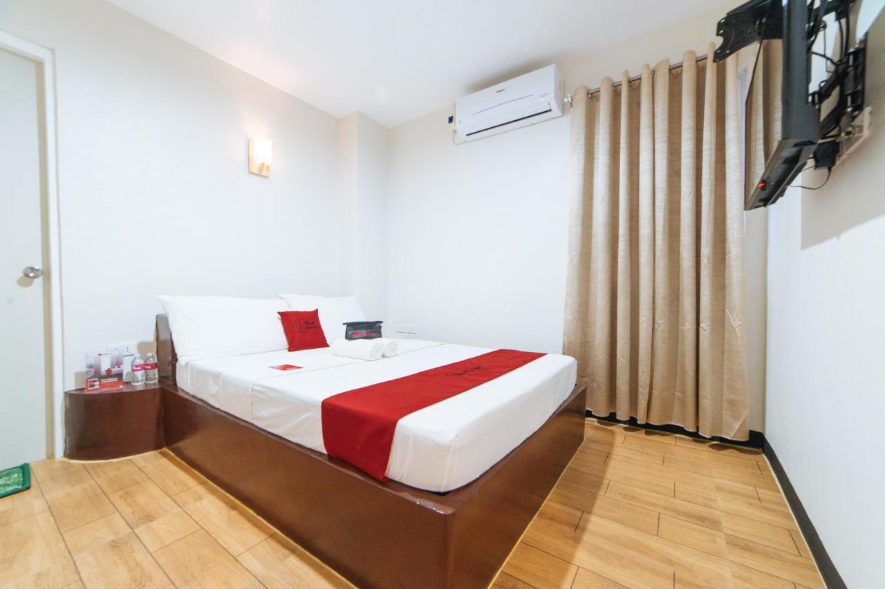 Reddoorz At Nirvana Pension House 바콜로드 외부 사진