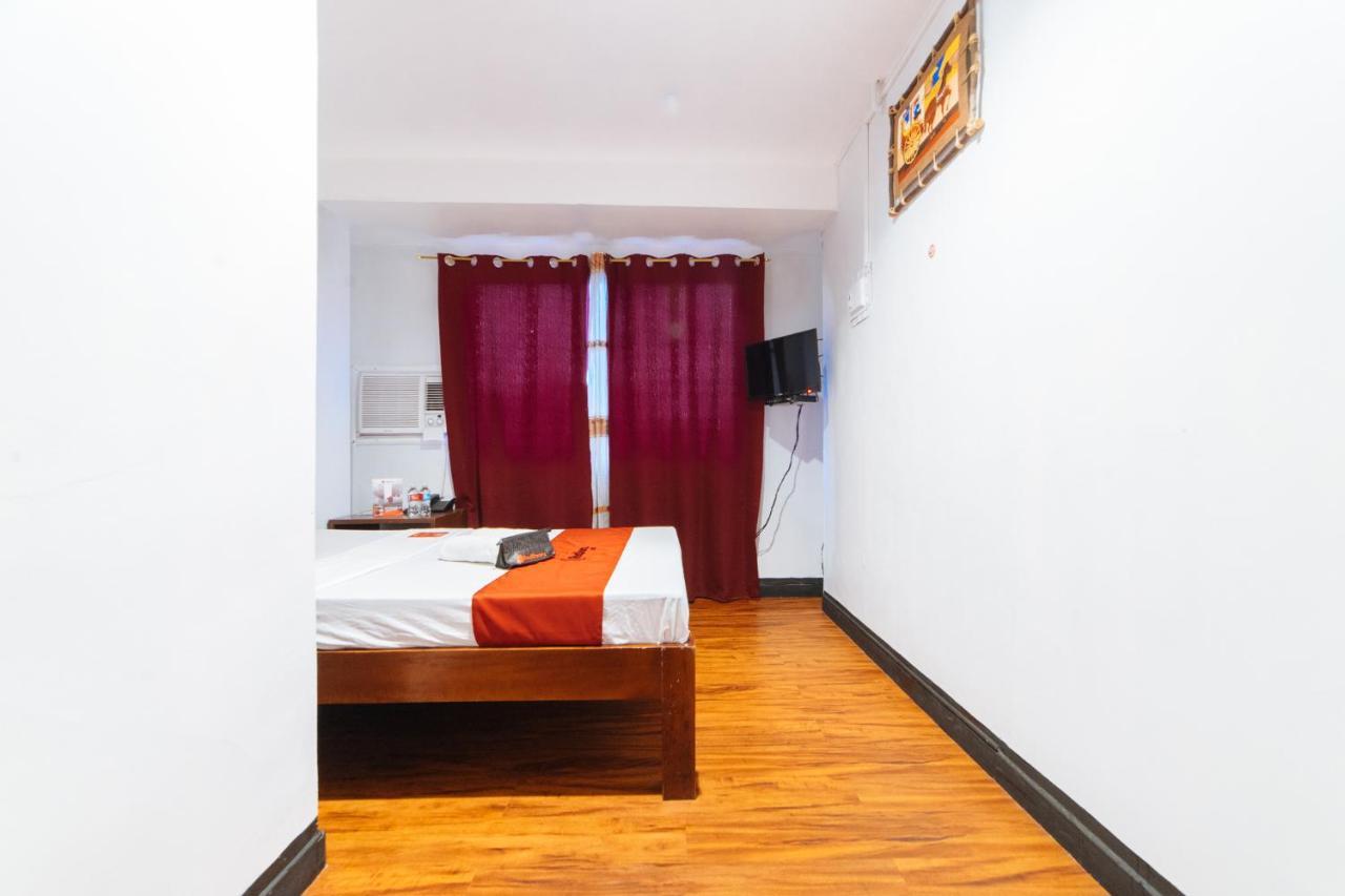 Reddoorz At Nirvana Pension House 바콜로드 외부 사진
