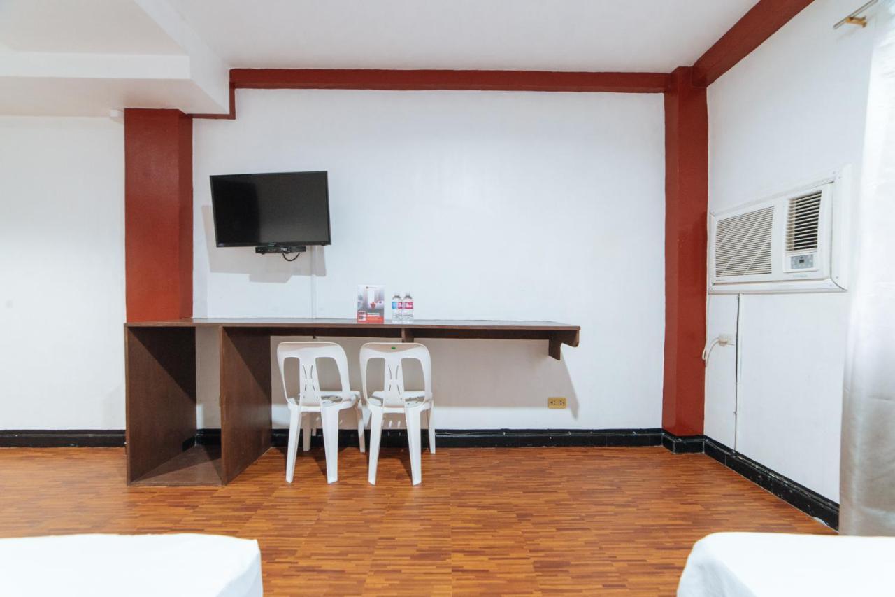 Reddoorz At Nirvana Pension House 바콜로드 외부 사진